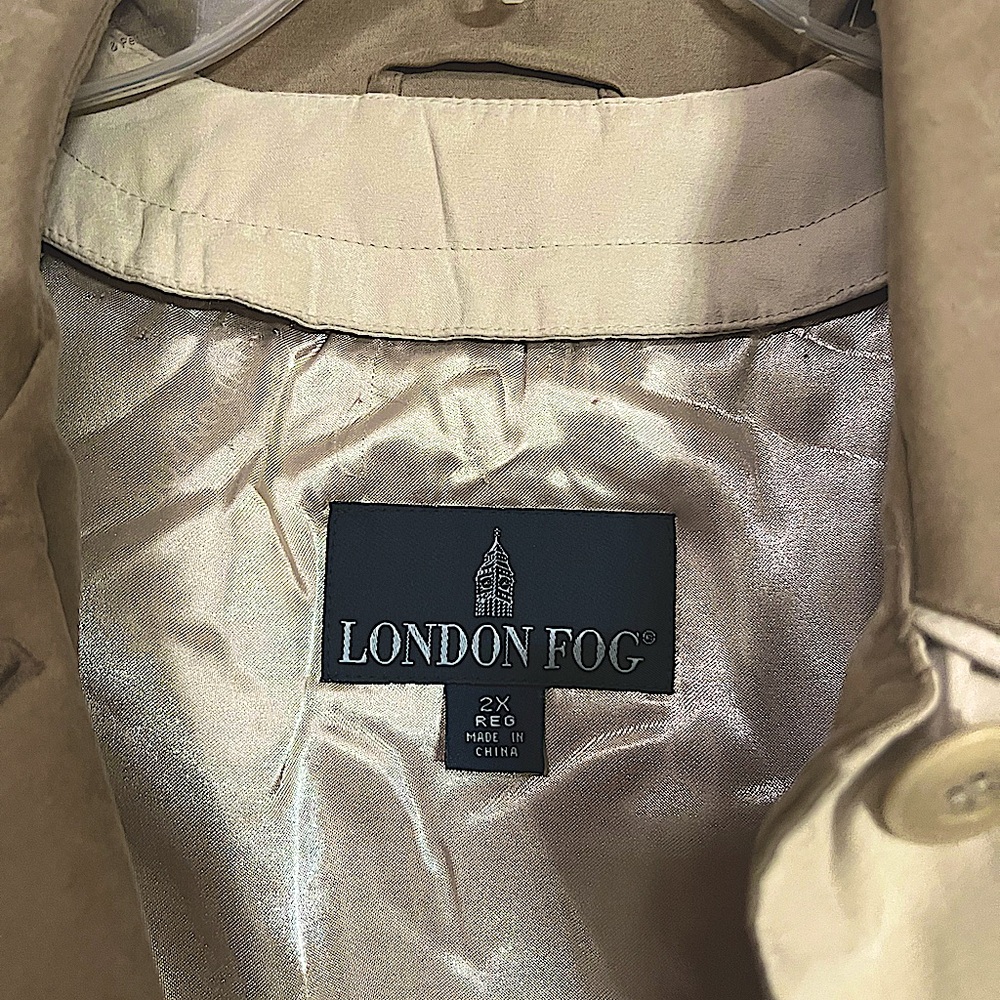London Fog Button down Coat size 2xl